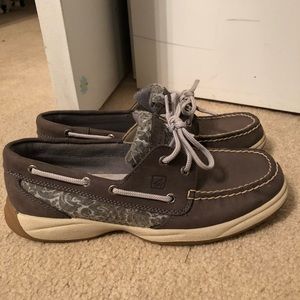 NWOB Women’s 8 Gray Sperry-Topsider boat shoes